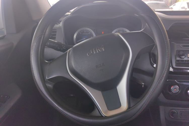 Used Isuzu JLM 2018 2.8T Classic Edition Two-Wheel Drive Luxury Version JE493ZLQ5F Steering Wheel