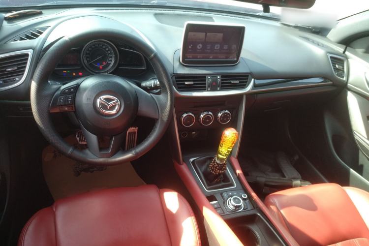 Used Mazda CX-4 2016 2.0L Manual Two-Wheel Drive Blue Sky Dynamic Edition
