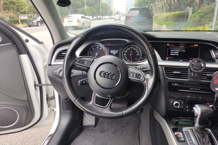 Used Audi A4 (Import) 2014 40 TFSI allroad quattro plus version