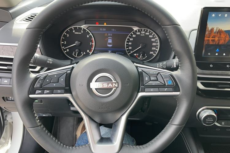 Used Nissan Teana 2022 2.0L XL-Upr Enjoyment Edition Steering Wheel
