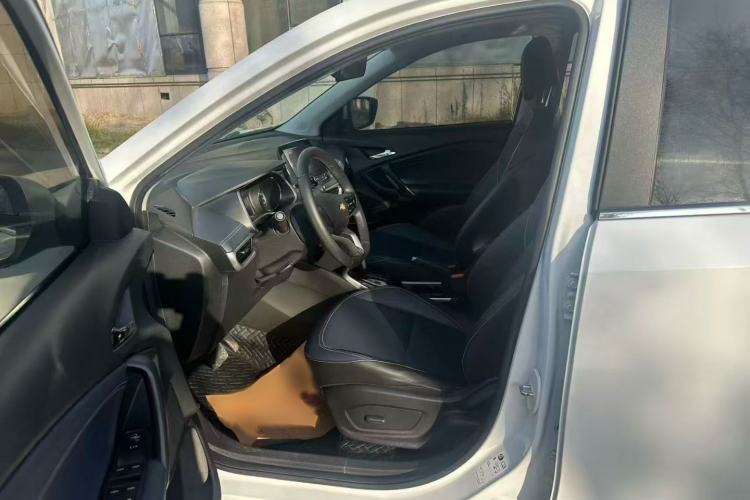 Used Chevrolet Trax 2021 325T Automatic Fun Edition China VI Standard