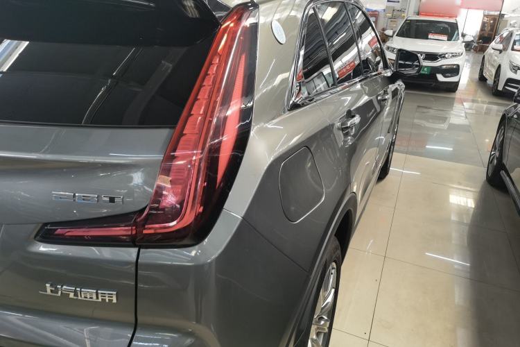 Used Cadillac XT4 2018 28T Two-Wheel Drive Leading Version