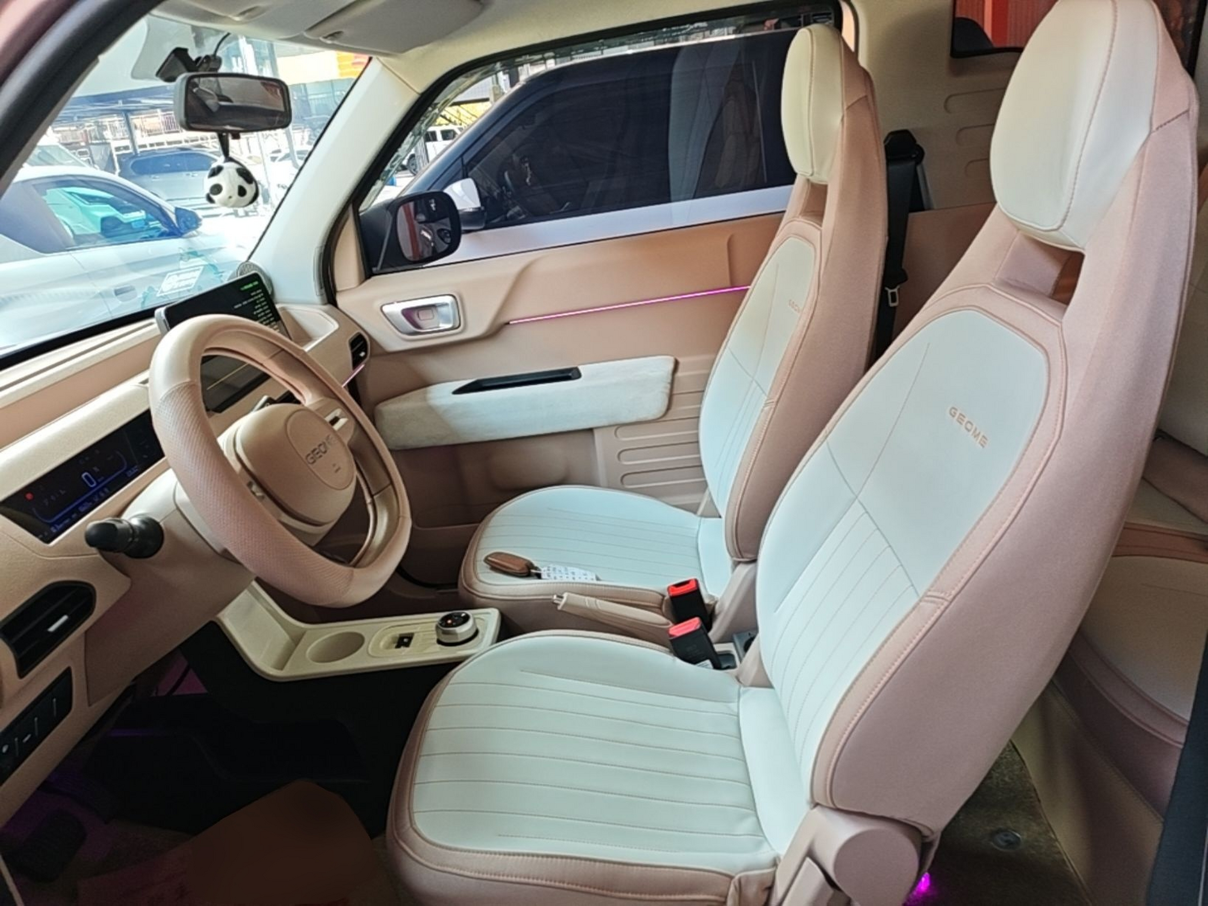 Interior delantero