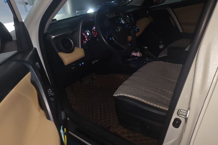 Used Toyota RAV4 2016 2.5L Automatic 4x4 Elite Edition