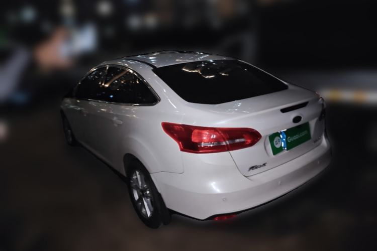 Used Ford Focus 2015 Sedan 1.6L Automatic Trend Model
