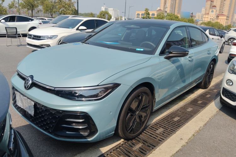 Used Volkswagen Passat 2025 Pro 380TSI Starry Dragon Luxury Edition