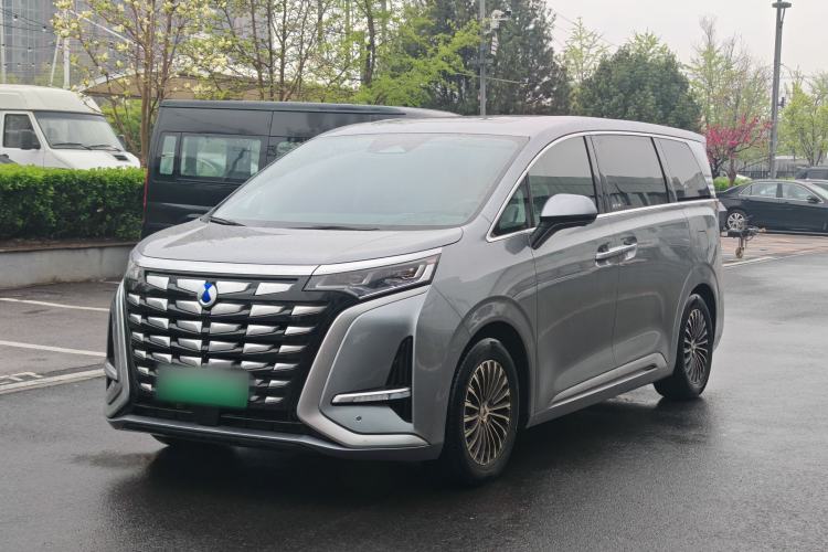 Used Denza D9 2022 DM-i 970 Four-Wheel Drive Prestige Model Exterior 1