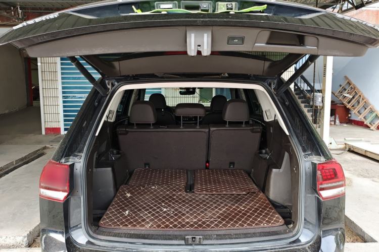 Used Volkswagen Teramont 2020 330TSI Two-Wheel-Drive Luxury Edition China VI Standard
