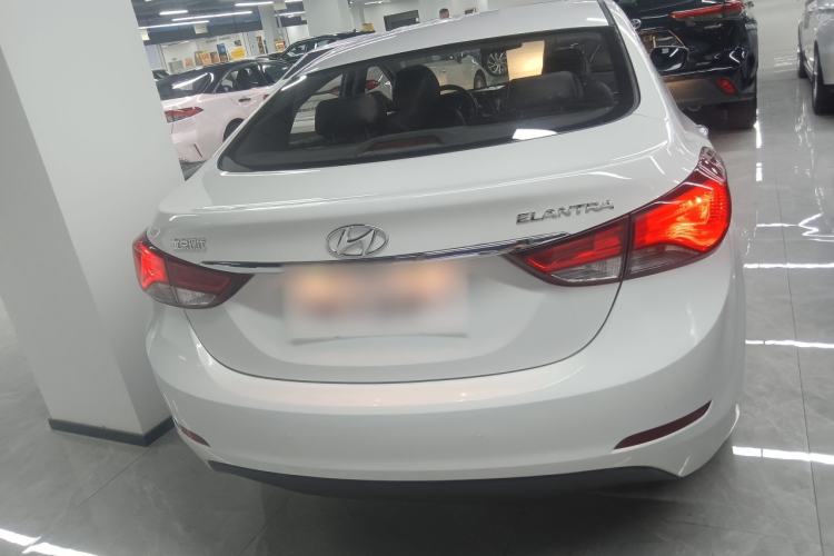 Used Hyundai Elantra (5th Generation / Langdong) 2016 1.6L Automatic Prestige Model
