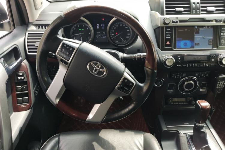 Used Toyota Prado 2016 3.5L Automatic VX NAVI Steering Wheel
