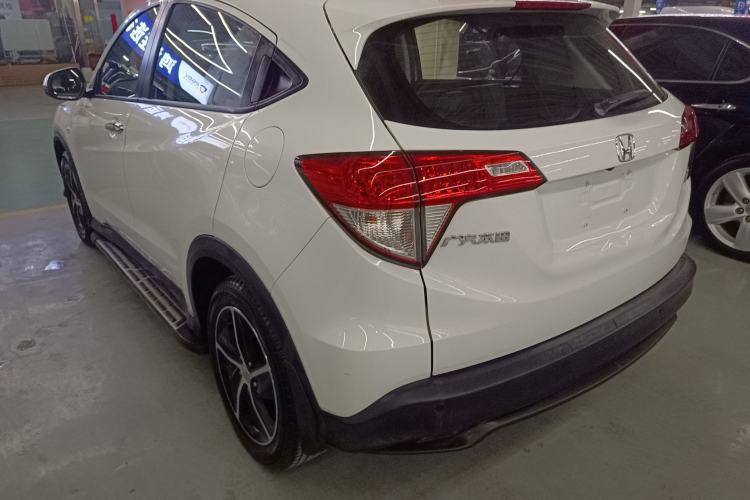 Used Honda Vezel 2020 1.5L CVT Pioneer Edition
