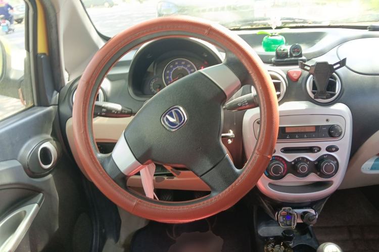 Used CHANGAN Benni mini 2012 1.0L Manual Fashion Edition China IV Standard Steering Wheel