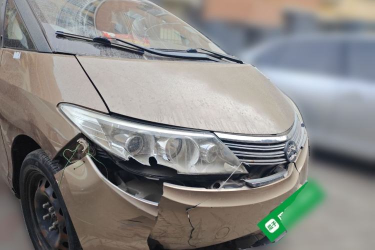 Used BYD M6 2013 2.0L Manual Comfort Edition