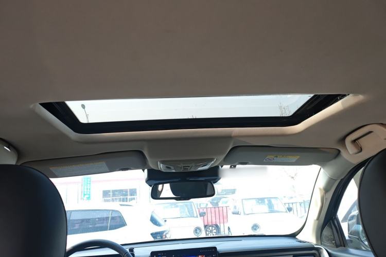 Used Great Wall Poer 2023 2.0T Passenger Version Automatic Diesel Two-Wheel Drive Comfort Trim – GW4D20M
