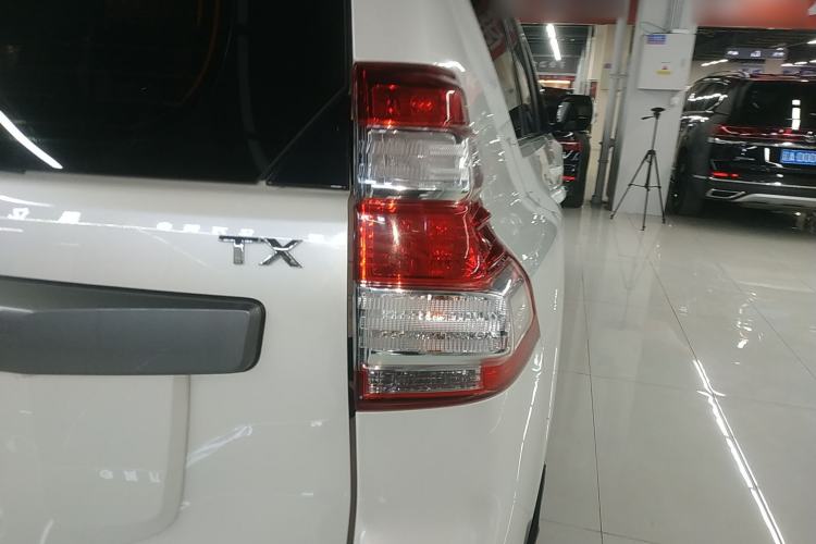 Used Toyota Prado 2014 2.7L Automatic Standard Edition