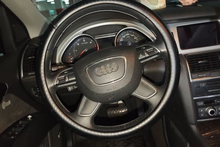 Used Audi Q7 2014 35 TDI Sport Edition
