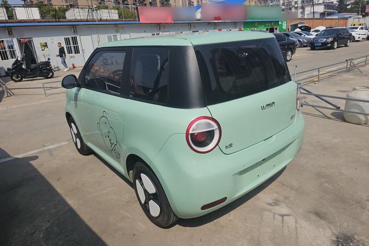 Used CHANGAN NEVO Lumin 2022 210km Sweet Edition Exterior 2