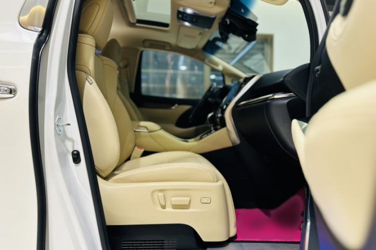 Used Toyota Alphard 2021 Dual-Engine 2.5L Luxury Edition