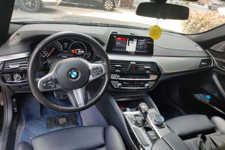 Used BMW 5 Series 2019 525i M Sport Package
