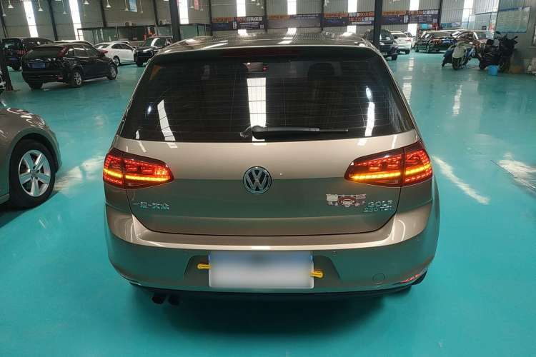 Used Volkswagen Golf 2017 230TSI Automatic Comfort Edition – Celebrating Milestone of One Million Units