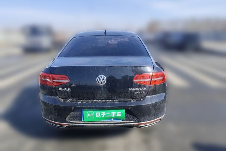 Used Volkswagen Magotan 2019 330TSI DSG Luxury Version China VI Standard Rear