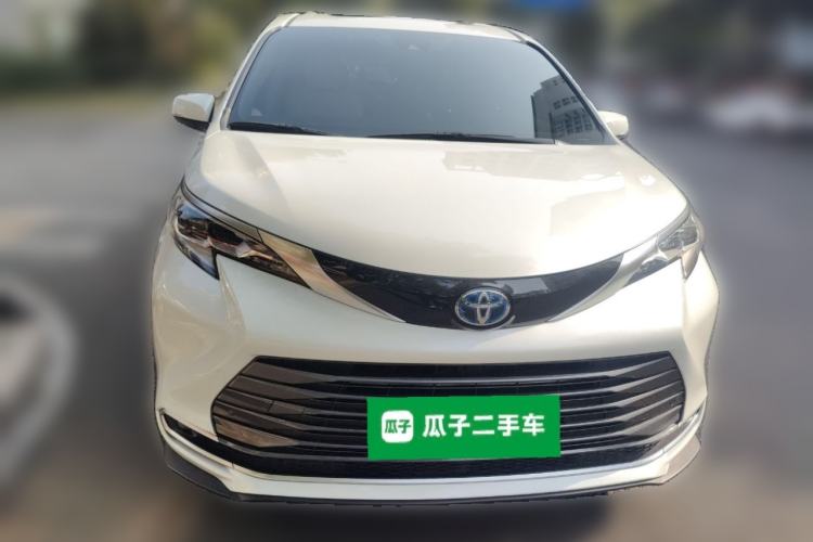 Used Toyota SIENNA 2021 2.5L Hybrid Premium Edition