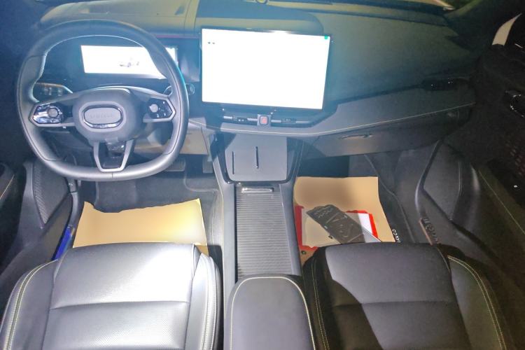 Used Lynk & Co 06 2025 Renew 1.5T Halo Center Console