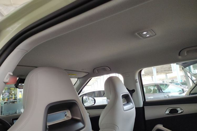 Used BYD Yuan UP 2025 Model 301KM Leading Version Headliner