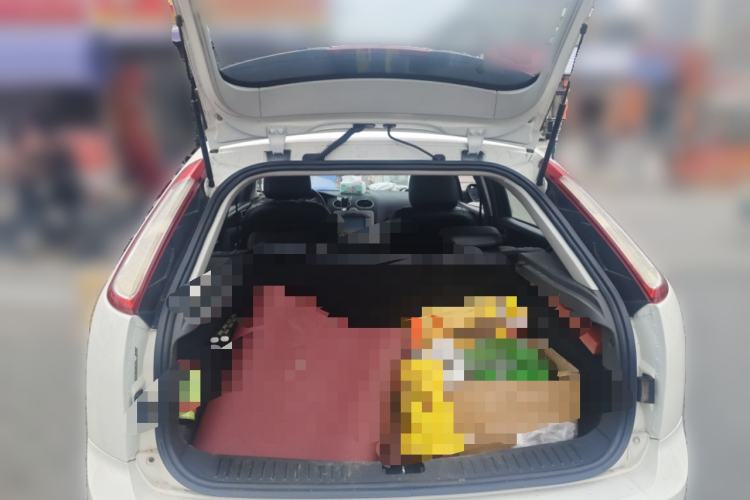 Used Ford Focus 2013 Hatchback Classic 1.8L Automatic Base Model Trunk