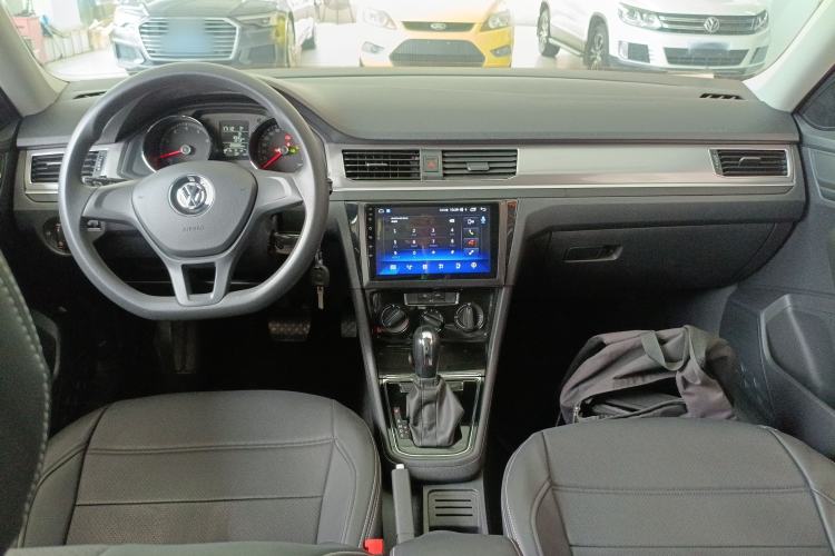 Used Volkswagen Bora 2019 Facelift Bora·Legend 1.5L Automatic Fashion Edition China VI Standard Center Console