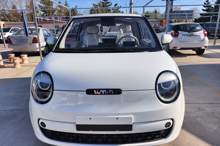 Used CHANGAN NEVO Lumin 2026 Model Treasure Edition 205km Passionate Beige Ningde