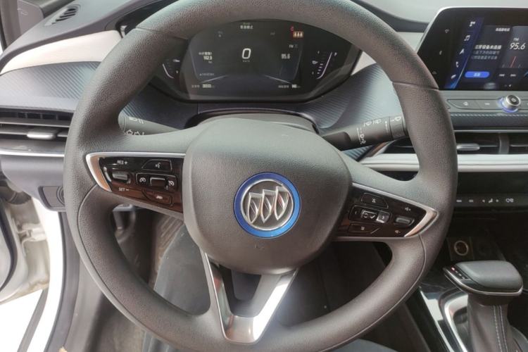 Used Buick Velite 6 2019 Connected & Smart Edition
