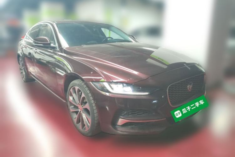 Used Jaguar XEL 2020 2.0T 200 PS S Advanced Elegance Edition Front Right 45 Deg