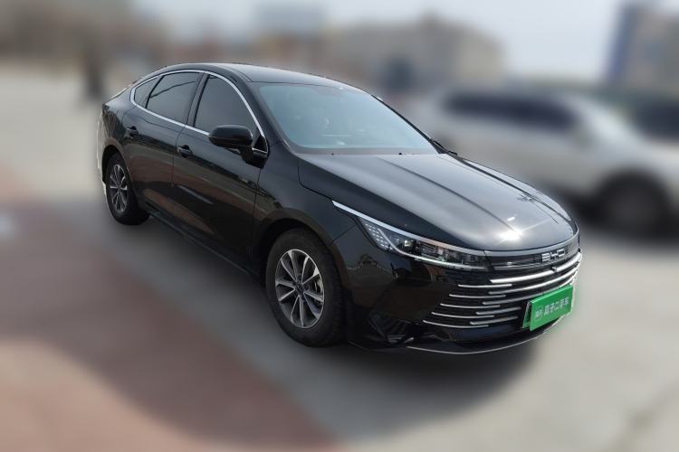 Used BYD Destroyer 05 2024 HONOR Edition DM-i 55KM Luxury Model Front Right 45 Deg