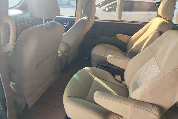 Used Buick GL8 2014 2.4L Classic Edition