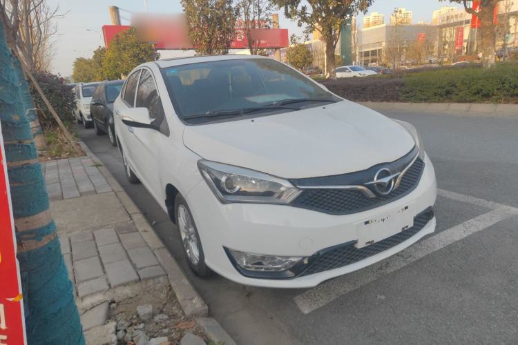 Used Haima M3 2016 1.5L Manual Comfort Model with Sunroof
