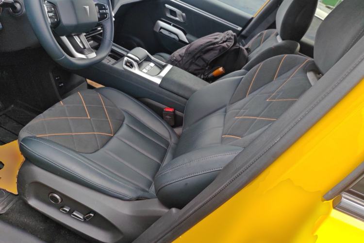 Used Deepal G318 2025 Worry-Free Adventure Edition Four-Wheel Drive Secret Realm Version Left Front Seat