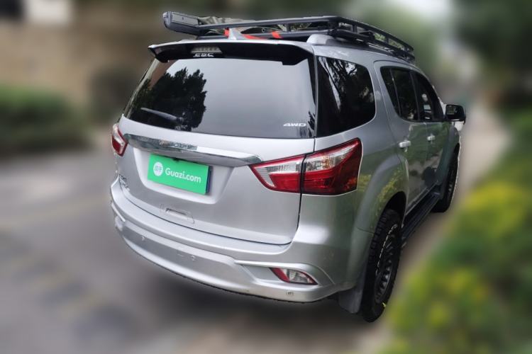 Used Isuzu mu-X 2020 1.9T Diesel Automatic 4x4 Enjoyment Edition 5 Seats China VI Standard
