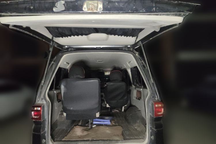 Used FORTHING Lingzhi 2018 M5L 1.6L 7-Seater Luxury Model
