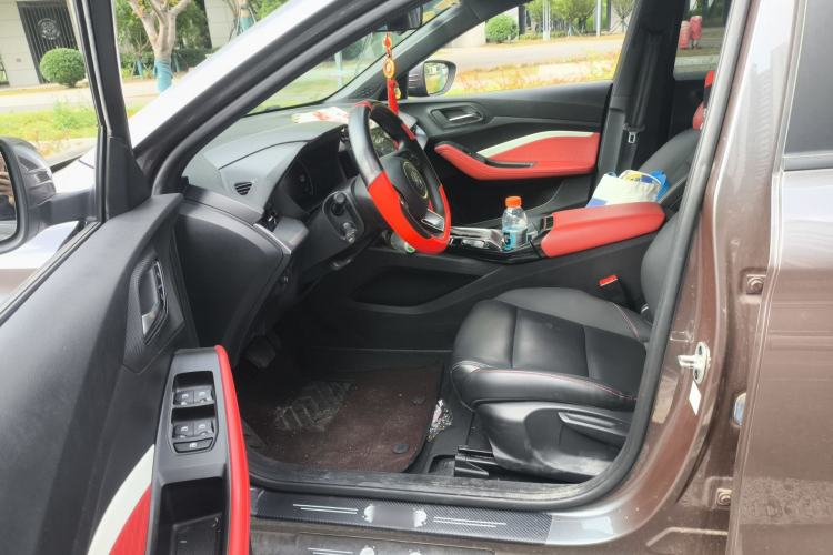 Used MG 5 2021 180 DVVT CVT Youth Luxury Edition
