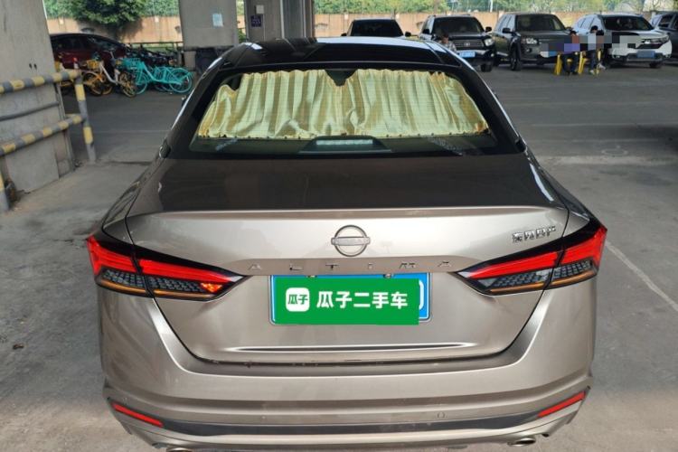 Used Nissan Teana 2022 2.0L XL-TLS Enjoyment Edition
