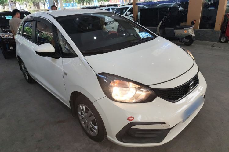 Used Honda Fit 2021 1.5L CVT Trend Edition Front Right 45 Deg