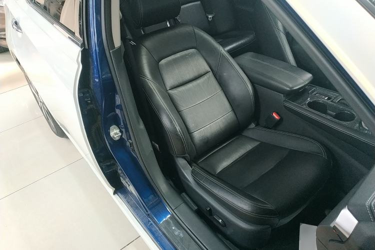 Used Nissan Teana 2019 2.0T XL Upper Smart Enjoyment Version
