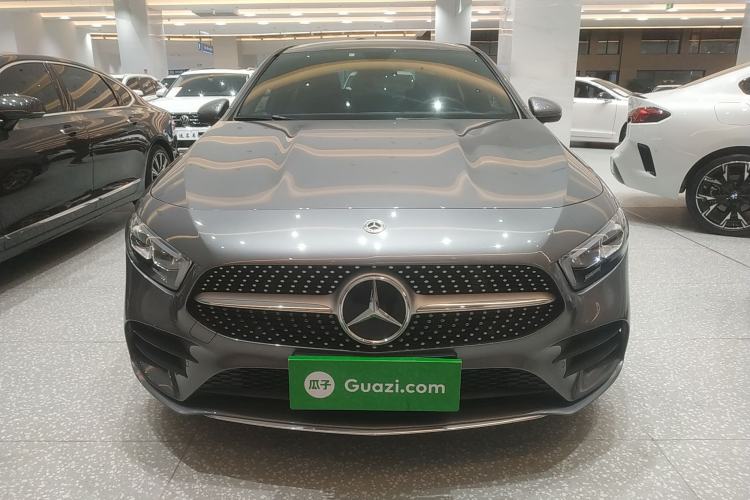 Used Mercedes-Benz A-Class 2021 A 200 L Sport Sedan Fashion Model
