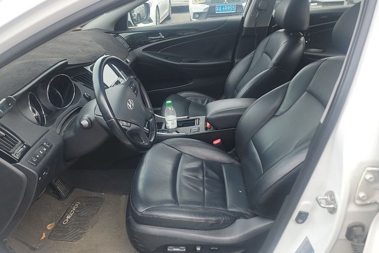 Used Hyundai Sonata 2015 Classic 2.0L Automatic Luxury Edition Left Front Seat