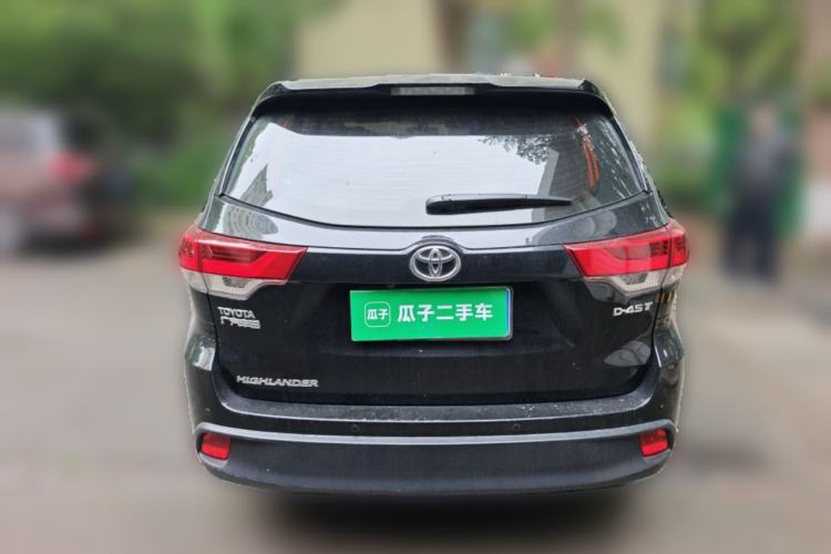 Used Toyota Highlander 2018 2.0T Two-Wheel Drive Elite Edition 7 Seats Emission Standard China V Rear
