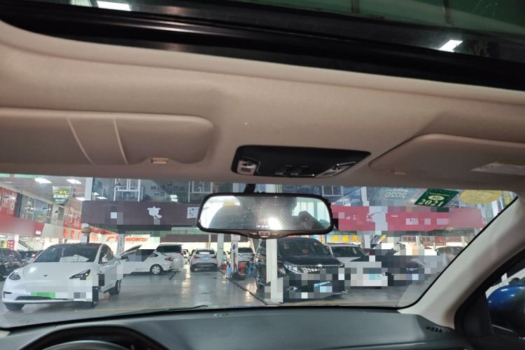 Used Honda Vezel 2015 1.8L CVT 2WD Luxury Model