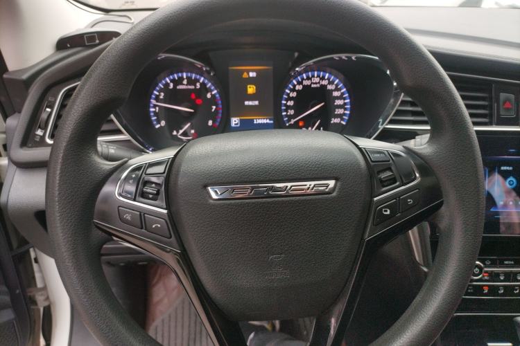 Used Venucia D60 2018 1.6L CVT Smart Connect Elite Edition