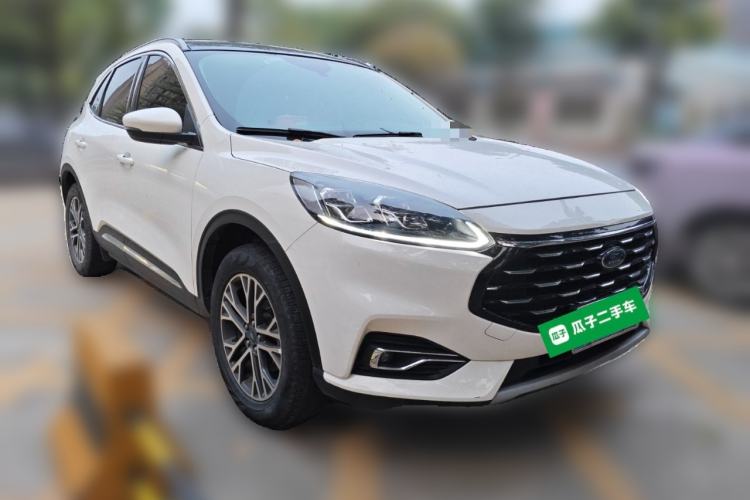 Used Ford Escape 2020 EcoBoost 245 Two-Wheel-Drive Titanium Edition