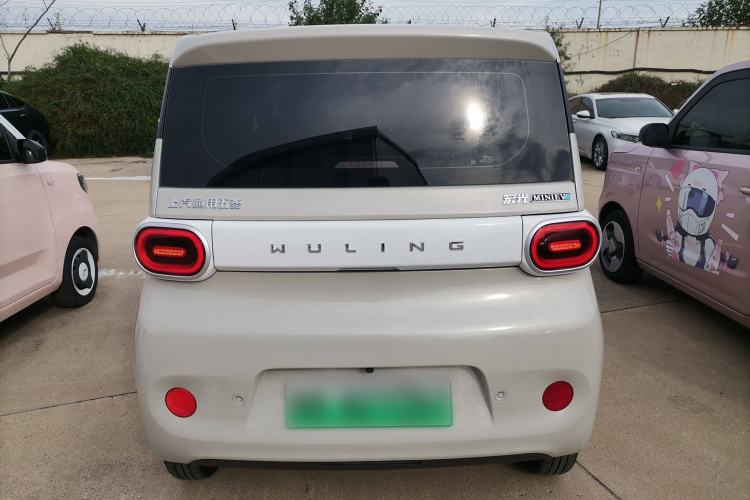 Used Wuling Hongguang MINIEV 2024 3rd Generation 215km Youth Edition